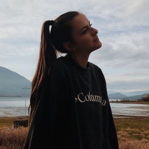 Meet your Posher, Gillian